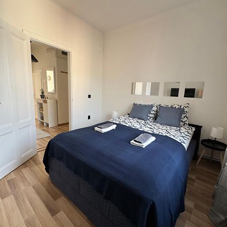 Apartment By Theatre Сараєво Екстер'єр фото