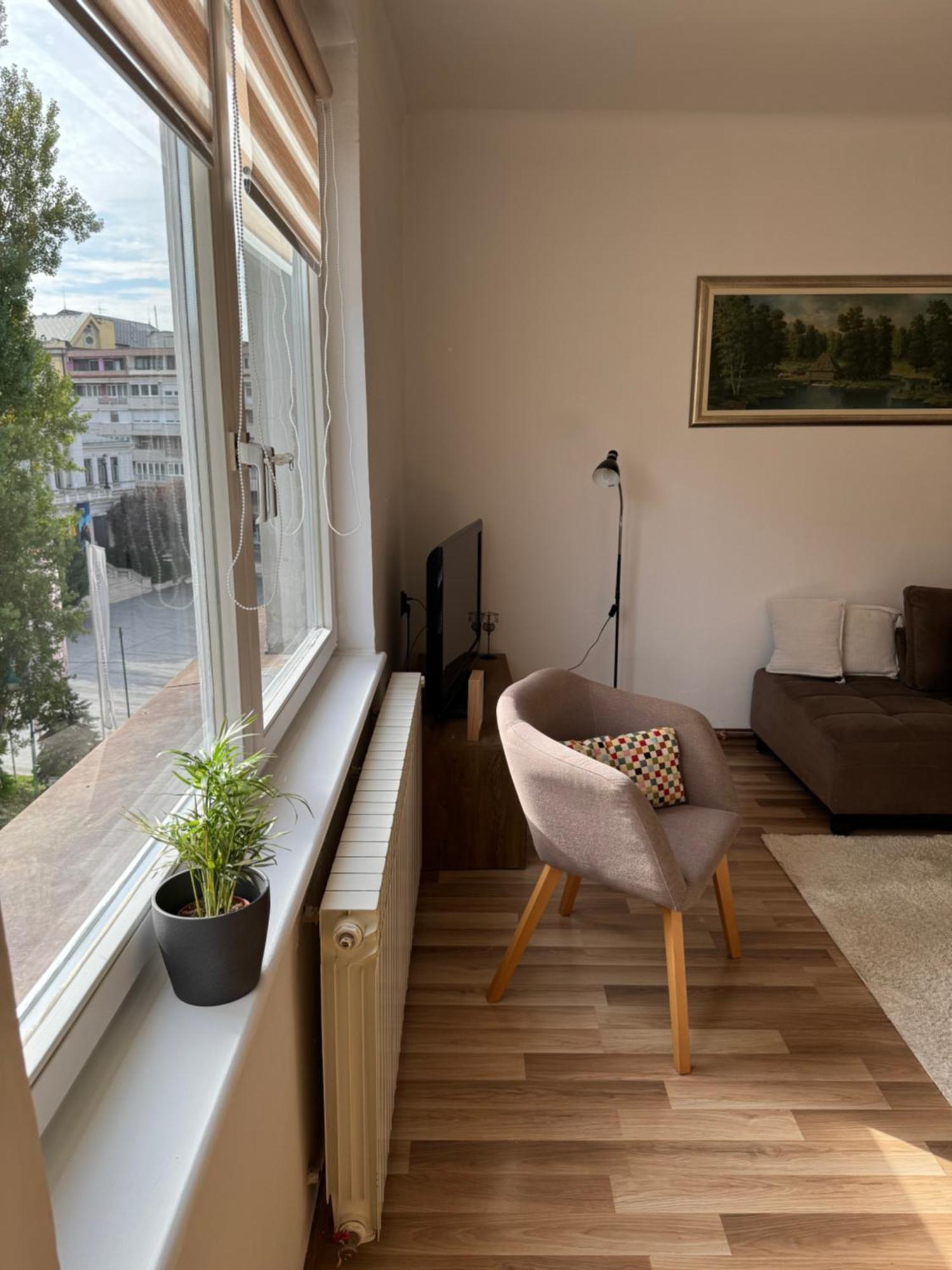 Apartment By Theatre Сараєво Екстер'єр фото